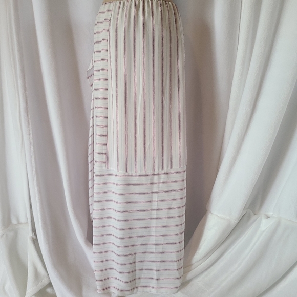 BCBGMaxazria Skirt - Picture 6 of 10